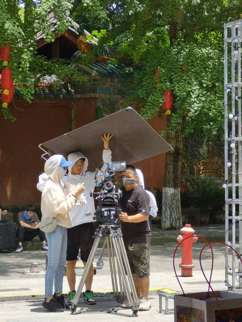 郊区TVC拍摄公司：资深团队坐镇，打造现象级广告作品的幕后推手